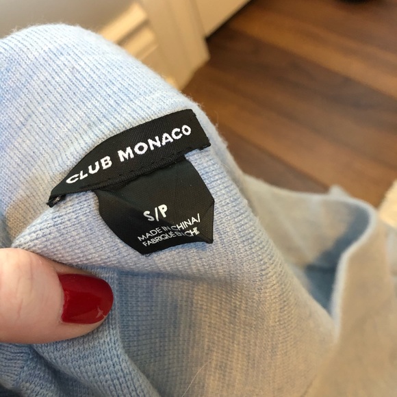 ✨LOVELY✨ Knit Club Monaco Skater Skirt - Picture 3 of 6